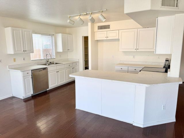 12325 N 147th Drive, Surprise, AZ 85379