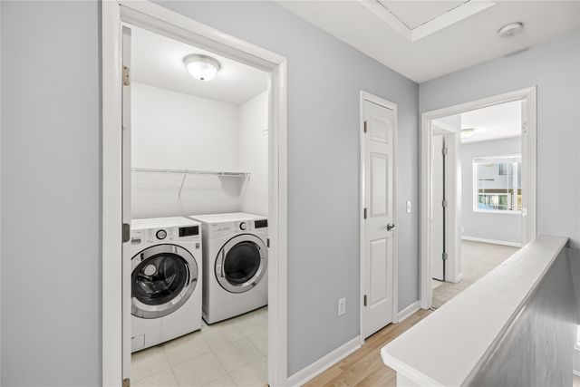 2241 Hart Avenue 2, Des Moines, IA 50320