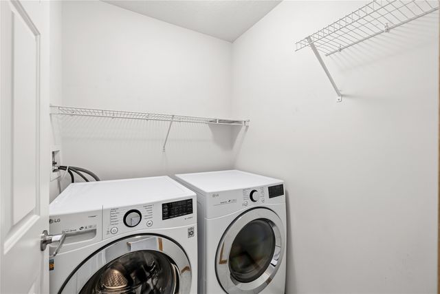 2241 Hart Avenue 2, Des Moines, IA 50320