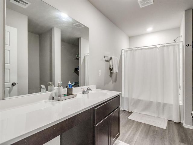 506 SE 7th Place, Newcastle, OK 73065