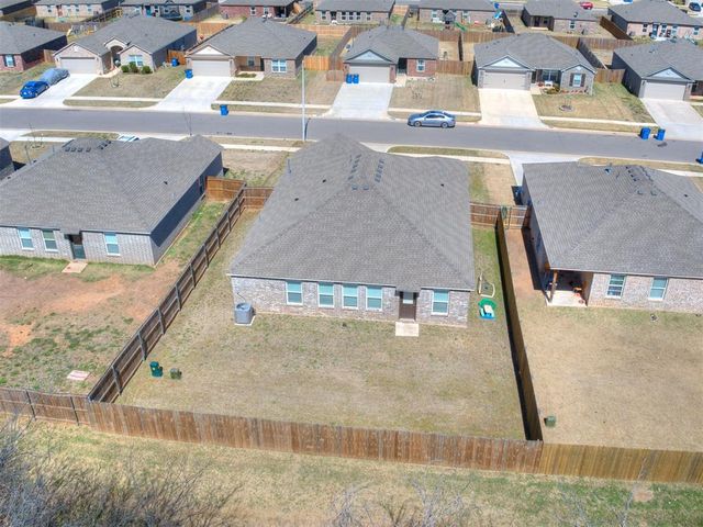 506 SE 7th Place, Newcastle, OK 73065