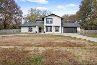 7718 S 230th East Avenue, Broken Arrow, OK 74014