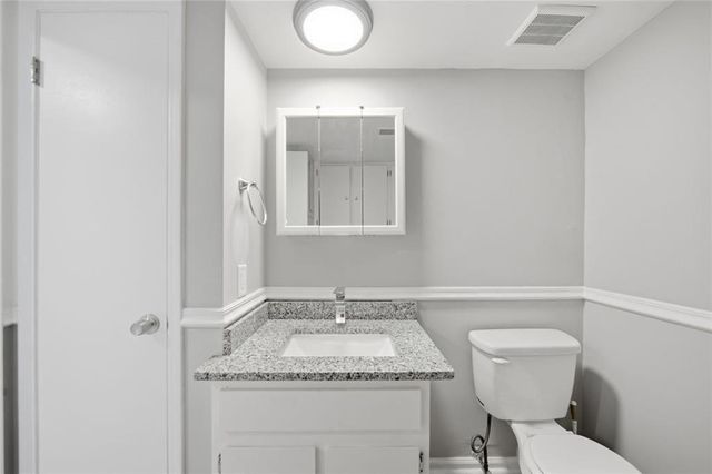57 Northdale Place, Lawrenceville, GA 30046
