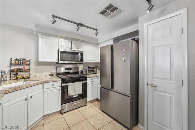 10245 South Maryland Parkway 1210, Las Vegas, NV 89183