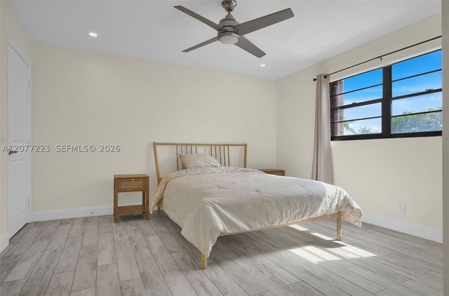 6538 NW 170th Ter, Hialeah, FL 33015