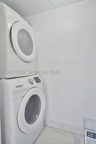 6538 NW 170th Ter, Hialeah, FL 33015