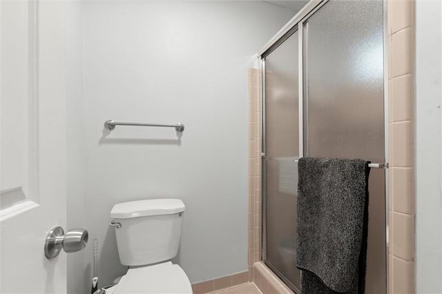 4069 Bittersweet Drive NE, Roswell, GA 30075