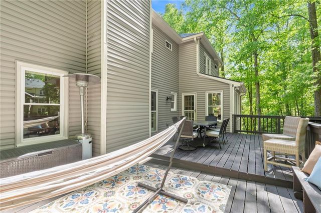 4069 Bittersweet Drive NE, Roswell, GA 30075