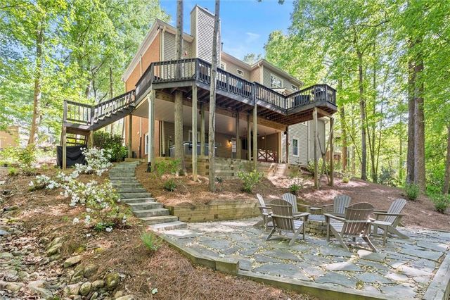 4069 Bittersweet Drive NE, Roswell, GA 30075