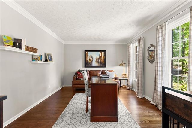 4069 Bittersweet Drive NE, Roswell, GA 30075
