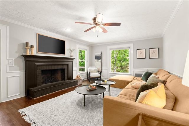 4069 Bittersweet Drive NE, Roswell, GA 30075