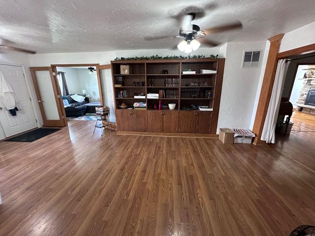 1207 KUSSMAN ROAD, Marion, WI 54950