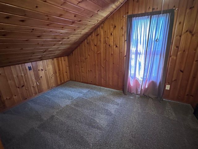1207 KUSSMAN ROAD, Marion, WI 54950