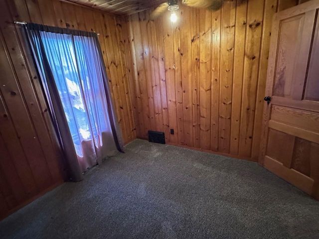 1207 KUSSMAN ROAD, Marion, WI 54950
