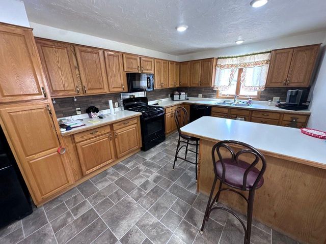 1207 KUSSMAN ROAD, Marion, WI 54950