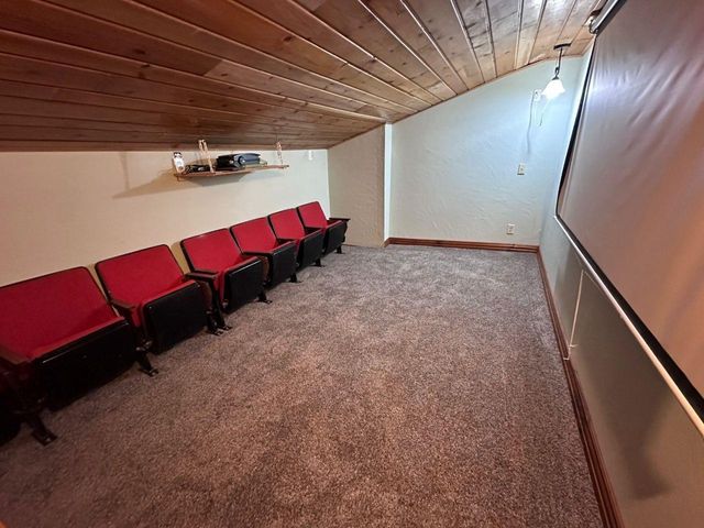 1207 KUSSMAN ROAD, Marion, WI 54950
