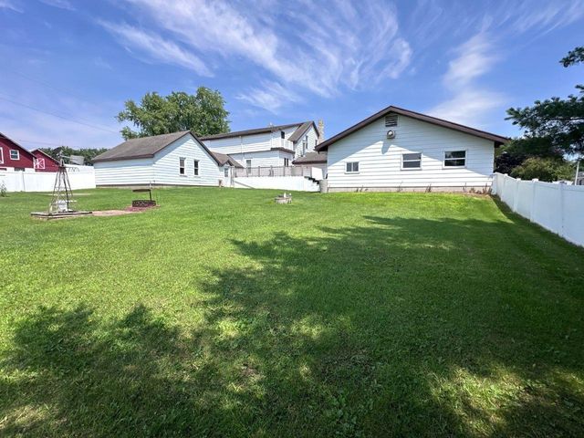 1207 KUSSMAN ROAD, Marion, WI 54950