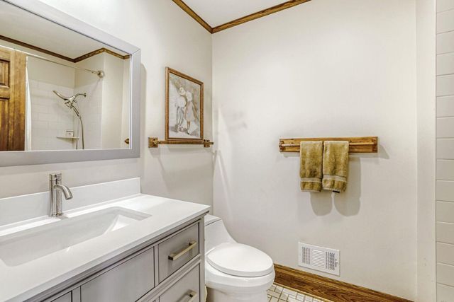 3115 E Bde Maka Ska Parkway, Minneapolis, MN 55408