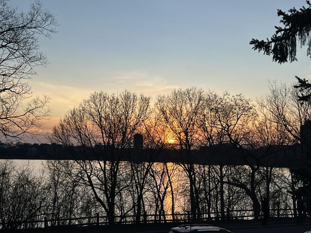 3115 E Bde Maka Ska Parkway, Minneapolis, MN 55408