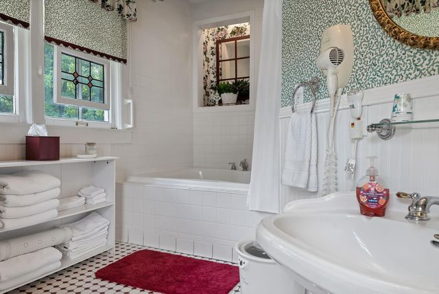 611 W Court Street, Paragould, AR 72450