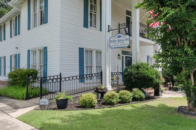 611 W Court Street, Paragould, AR 72450