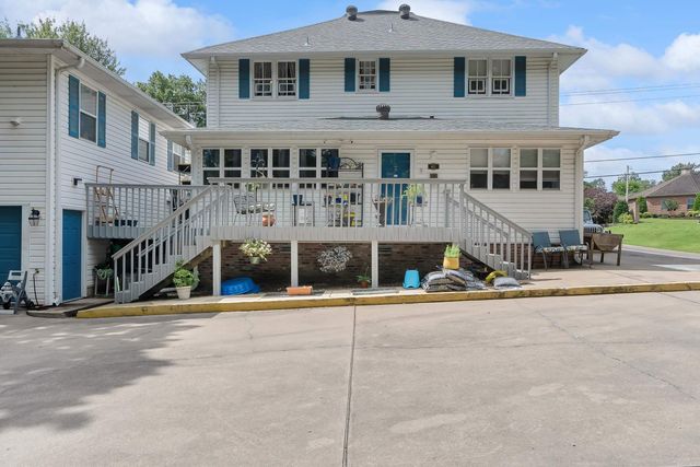 611 W Court Street, Paragould, AR 72450