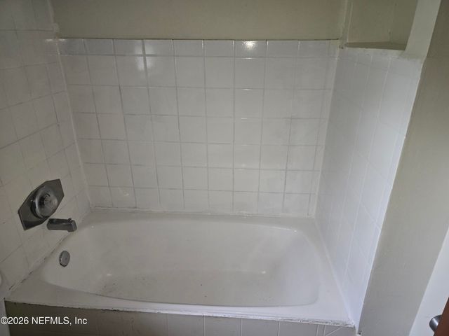 9056 8TH Avenue, Jacksonville, FL 32208