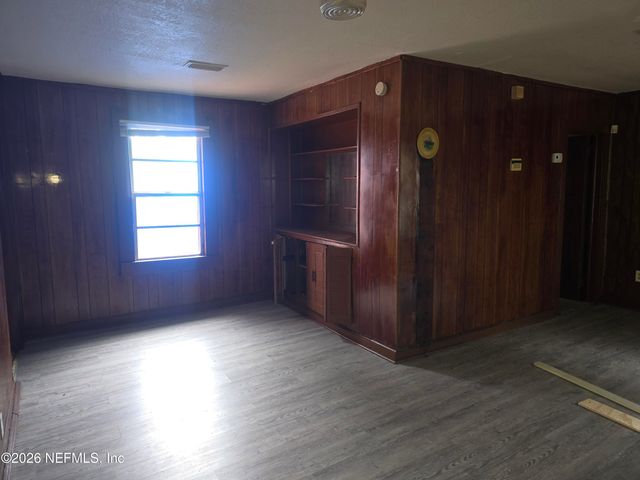 9056 8TH Avenue, Jacksonville, FL 32208
