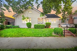 1515 W St, Sacramento, CA 95818