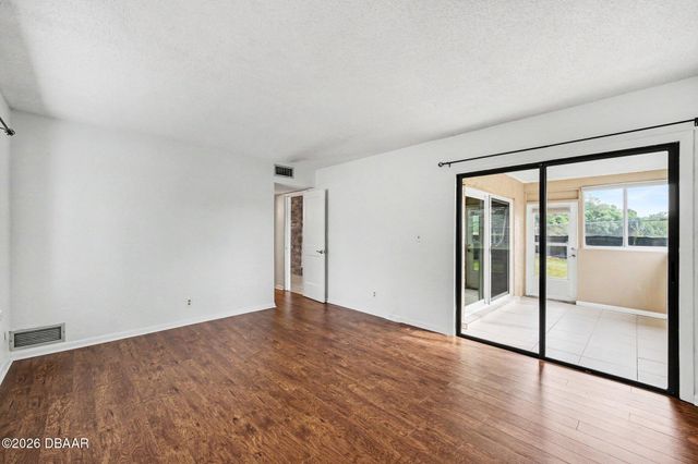 909 Northbrook Drive, Ormond Beach, FL 32174