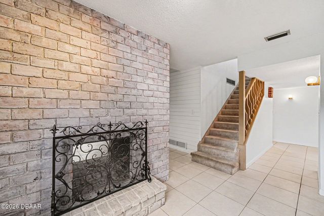 909 Northbrook Drive, Ormond Beach, FL 32174