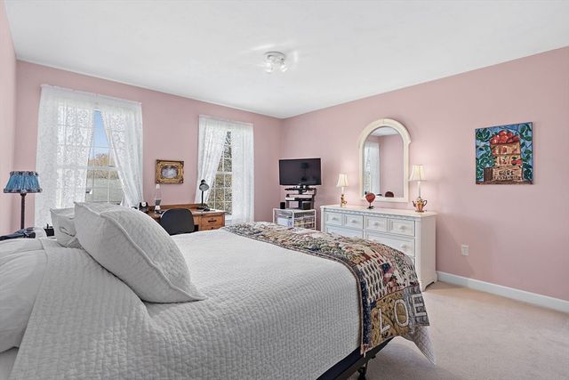 5 Jacob Amsden Rd, Westborough, MA 01581