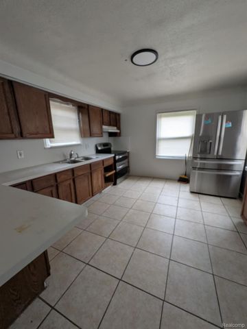 18565 Gallagher Street, Detroit, MI 48234