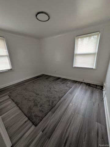 18565 Gallagher Street, Detroit, MI 48234