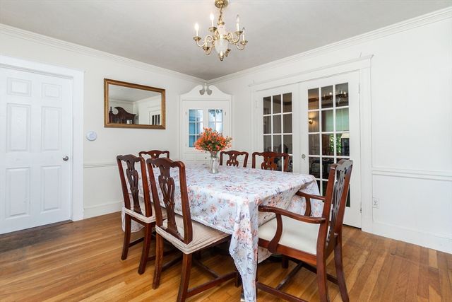 29 Lawrence Rd, Milton, MA 02186
