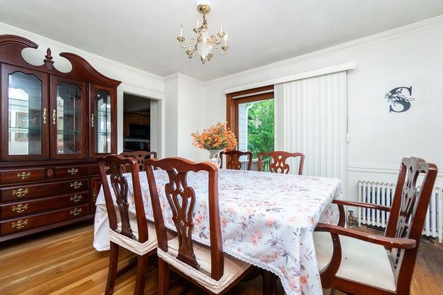 29 Lawrence Rd, Milton, MA 02186