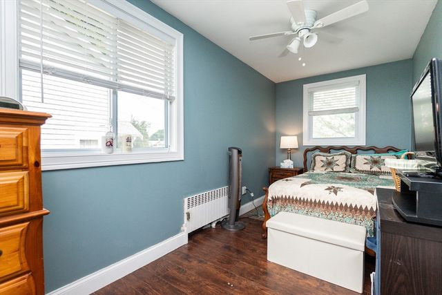 29 Lawrence Rd, Milton, MA 02186