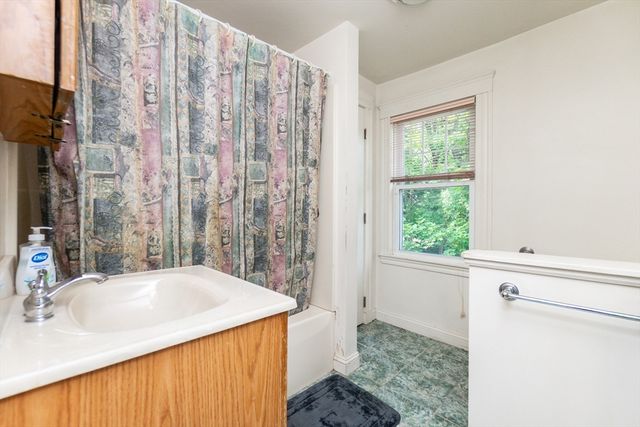 29 Lawrence Rd, Milton, MA 02186