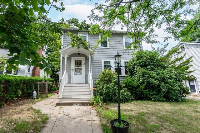 29 Lawrence Rd, Milton, MA 02186