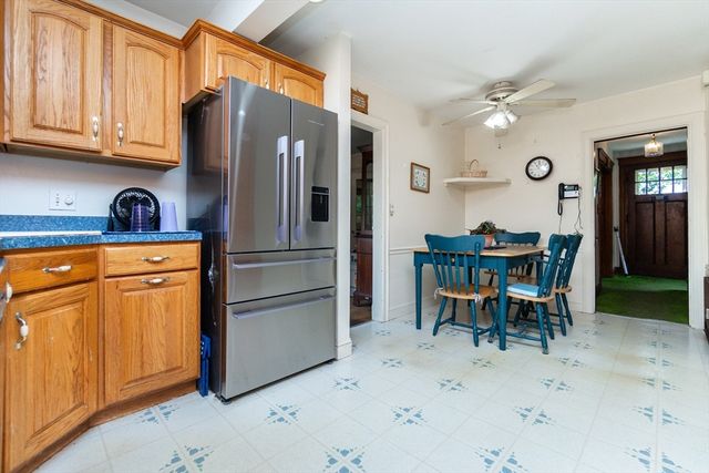 29 Lawrence Rd, Milton, MA 02186