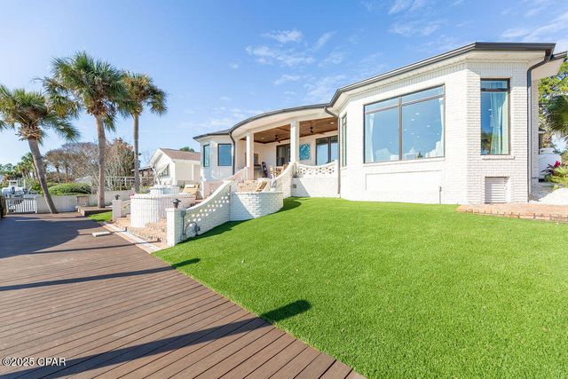 443 Wahoo Road, Panama City Beach, FL 32408