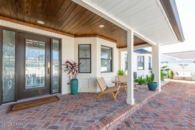 443 Wahoo Road, Panama City Beach, FL 32408