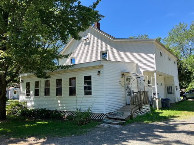 148 Point Grove Rd, Southwick, MA 01077