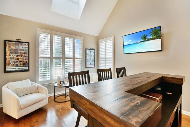 35 Red Tail Drive, Hawthorn Woods, IL 60047