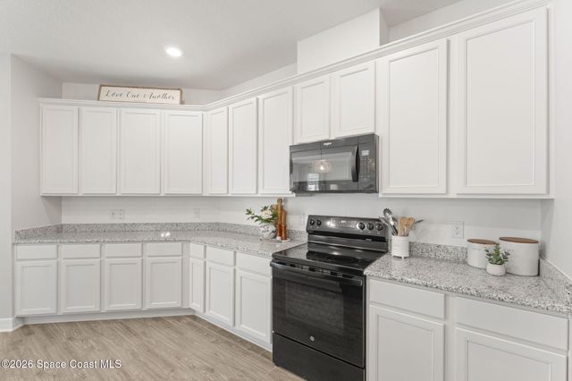 975 Potenza Drive, West Melbourne, FL 32904