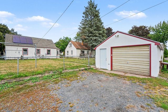 1708 Nevada Avenue E, Saint Paul, MN 55106