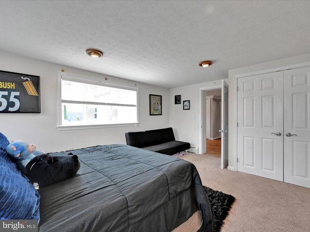 1134 SUN DR, Lebanon, PA 17046
