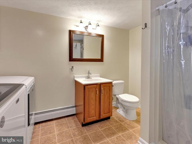 1134 SUN DR, Lebanon, PA 17046