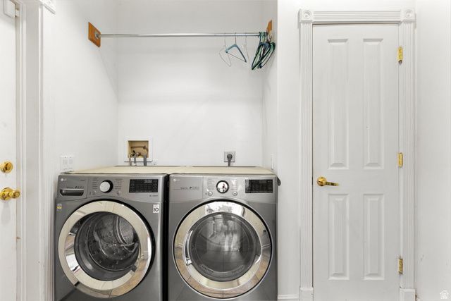 948 W TOPAZ RD, Diamond Valley, UT 84770