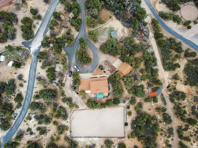 948 W TOPAZ RD, Diamond Valley, UT 84770